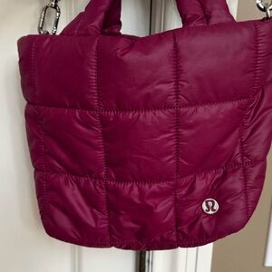 lululemon athletica Quilted Puffer Tote Bag